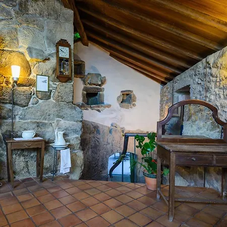 Aldea Bordons Летний дом *